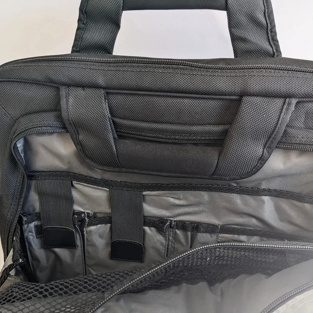 Dell 16 inch Professional Laptop Carrying Bag